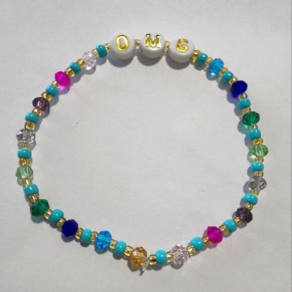 Taylor Swift Friendship Bracelet Bundle - Picture 3 of 4